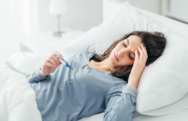 Cách giúp giảm đau, hạ sốt tại nhà mà bạn nên biết